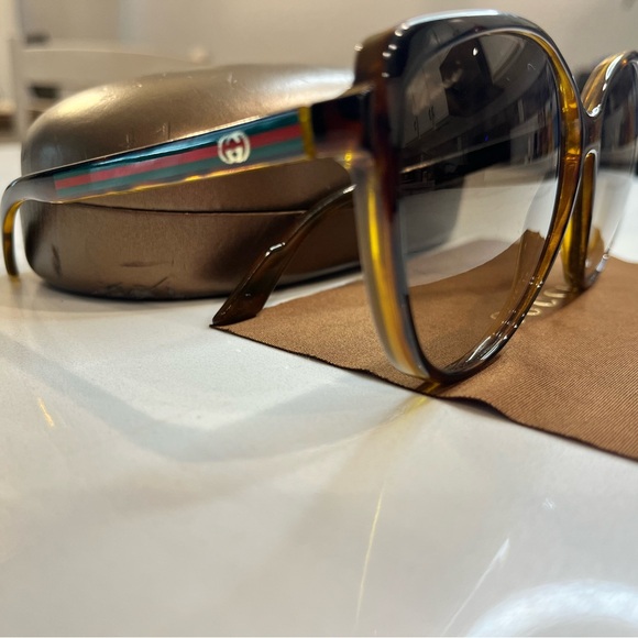 Gucci Accessories - Gucci Tortoiseshell Sunglasses with Blue Accents